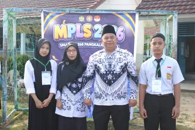 Foto 2 — #LATEPOST