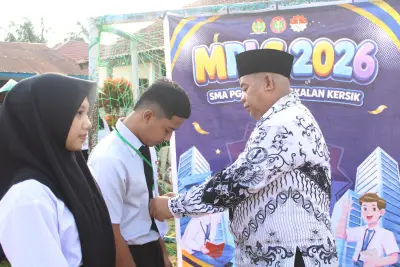 Foto 4 — #LATEPOST