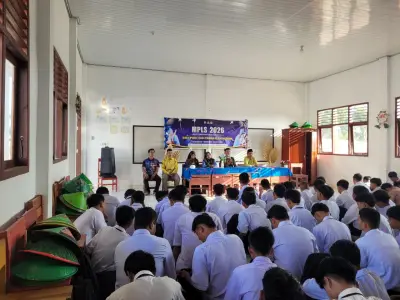 Foto 4 — #LATEPOST