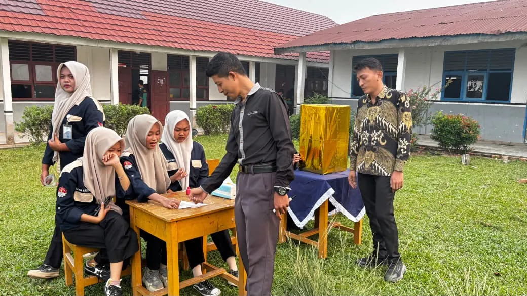 PEMILIHAN KETUA & WAKIL KETUA OSIS