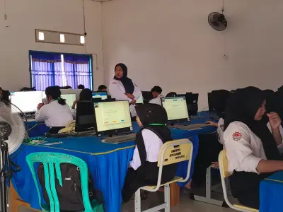TKA Hari Keempat di SMA PGRI 268 Pangkalan Kersik Dimulai, Peserta Kerjakan Mapel Pilihan