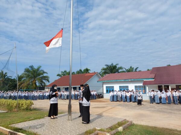 Upacara HUT ke-76 PGRI dan Hari Guru Nasional 2021 25 November 2021